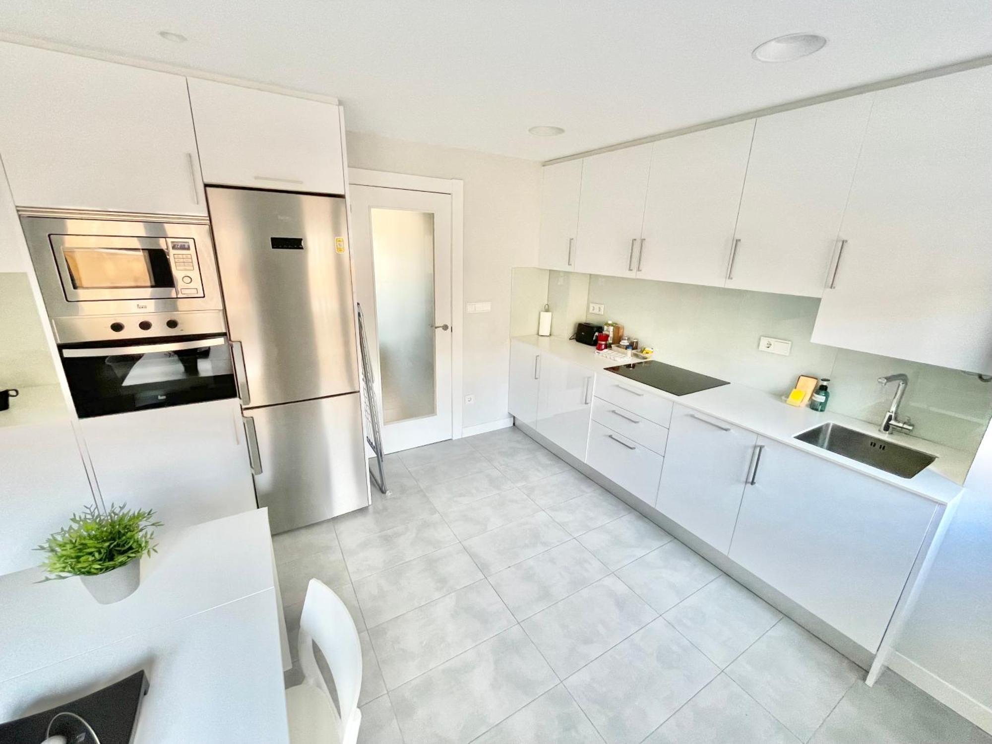 Apartamento San Lorenzo Playa. Vistas Al Mar. Хихон Экстерьер фото
