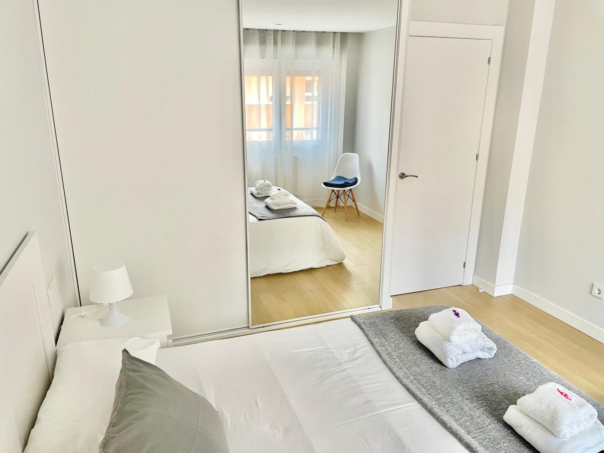 Apartamento San Lorenzo Playa. Vistas Al Mar. Хихон Экстерьер фото