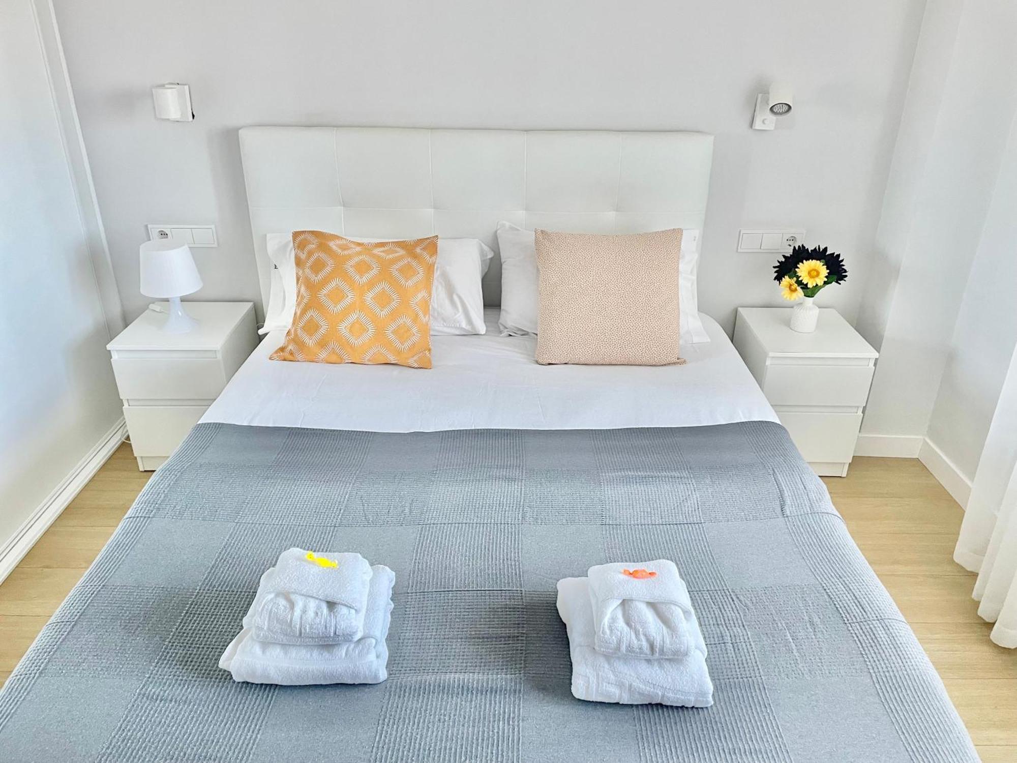 Apartamento San Lorenzo Playa. Vistas Al Mar. Хихон Экстерьер фото